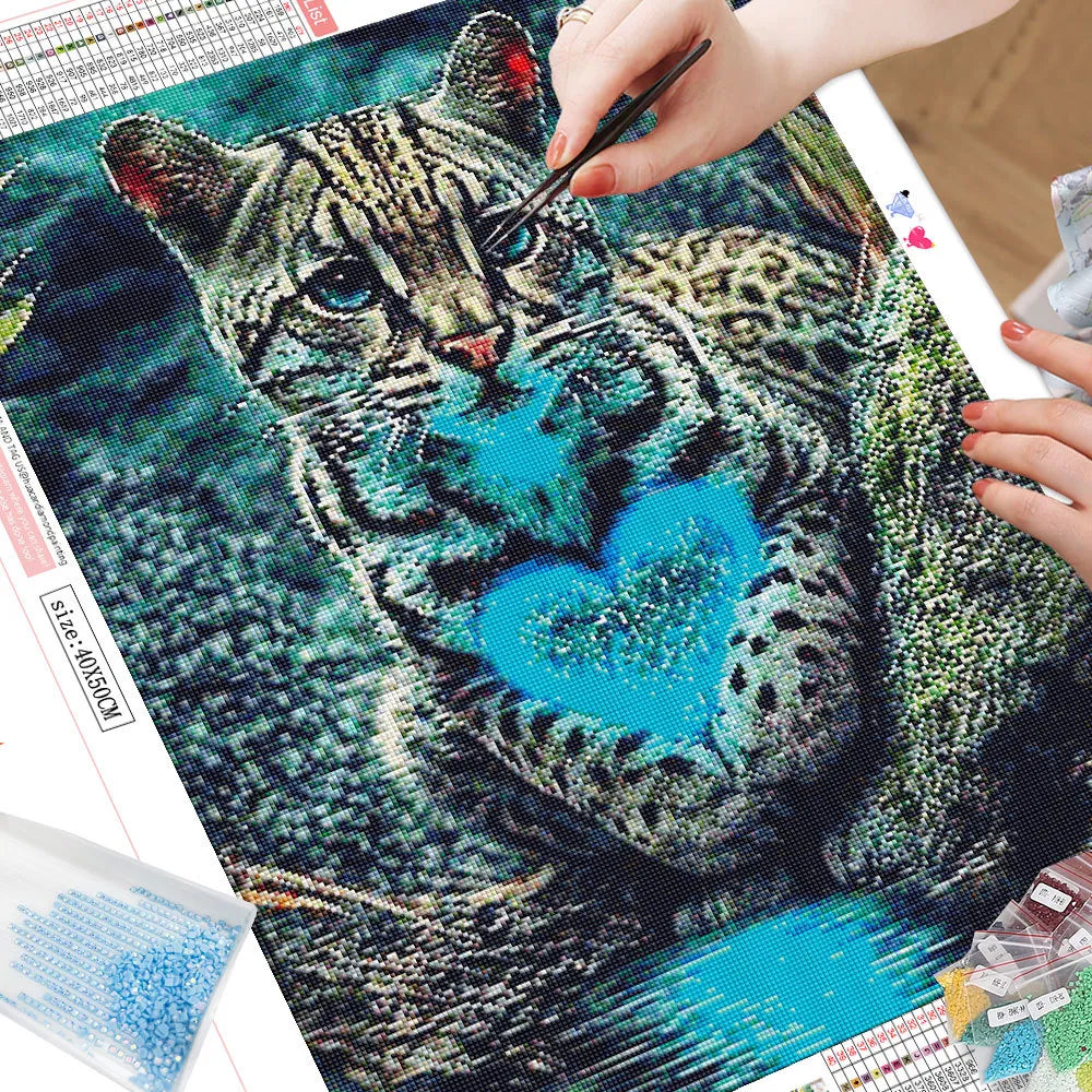 HUACAN 5D Diy Diamond Painting Complete Kit Animal Leopard Full Square Round Mosaic Fantasy Home Decor